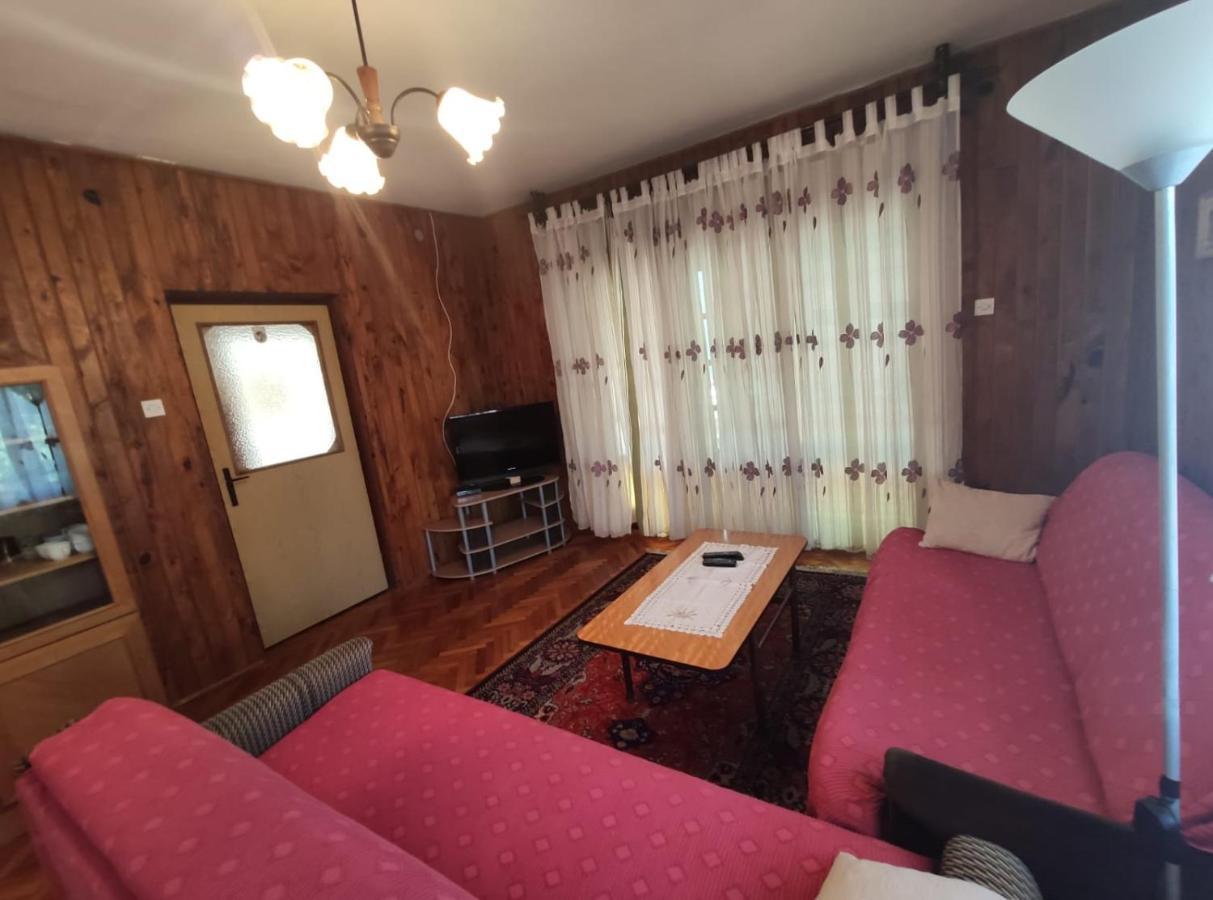 ביוגראד נה מורו Family Apartment Near Beach מראה חיצוני תמונה