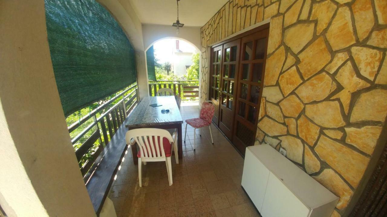 ביוגראד נה מורו Family Apartment Near Beach מראה חיצוני תמונה